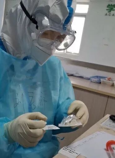 石景山战疫最美逆行者 身披白色战衣，就要全力以赴——医护人员防护用品背后的坚守与奉献